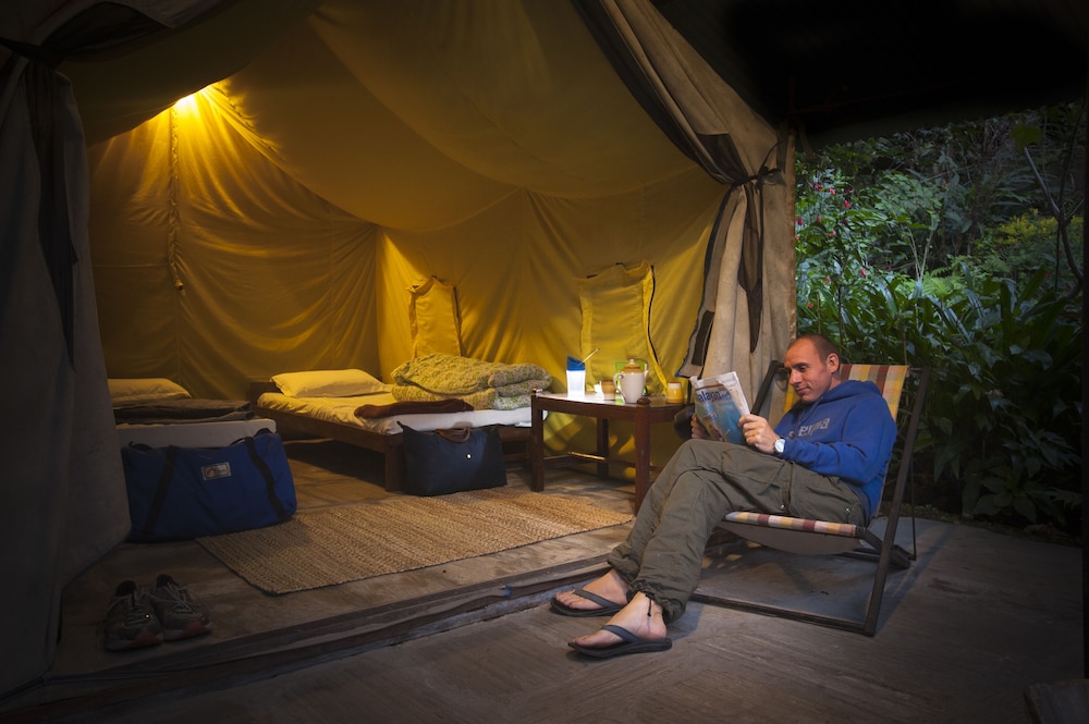 Deluxe Tent, Shared Bathroom, Hill View photo 2