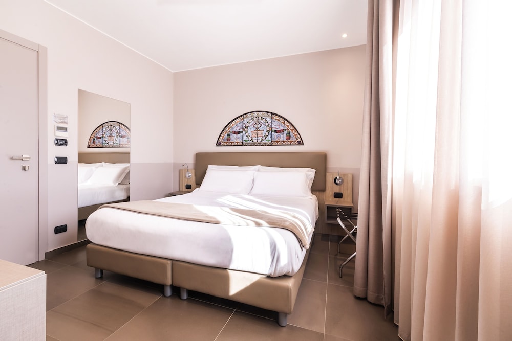 Classic Room - Photo 5