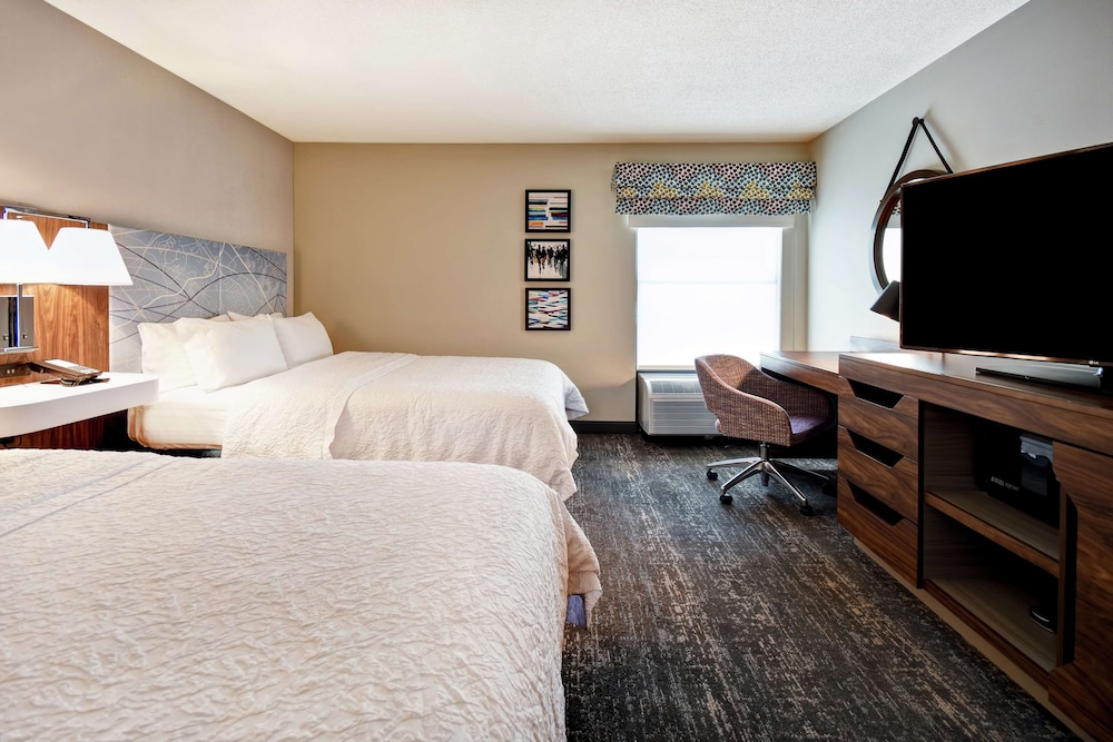 Room, 2 Double Beds, Accessible, Bathtub (Mobility) - Photo 3