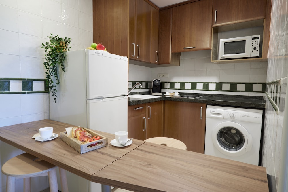 Junior Suite, 2 Bedrooms, Sea View - Photo 4