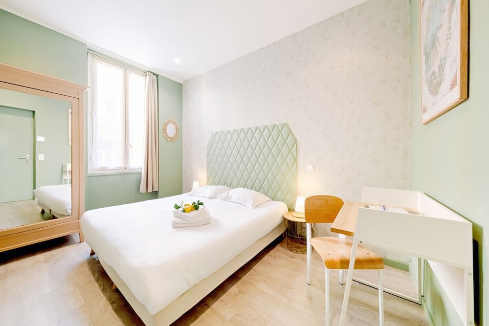 City Room