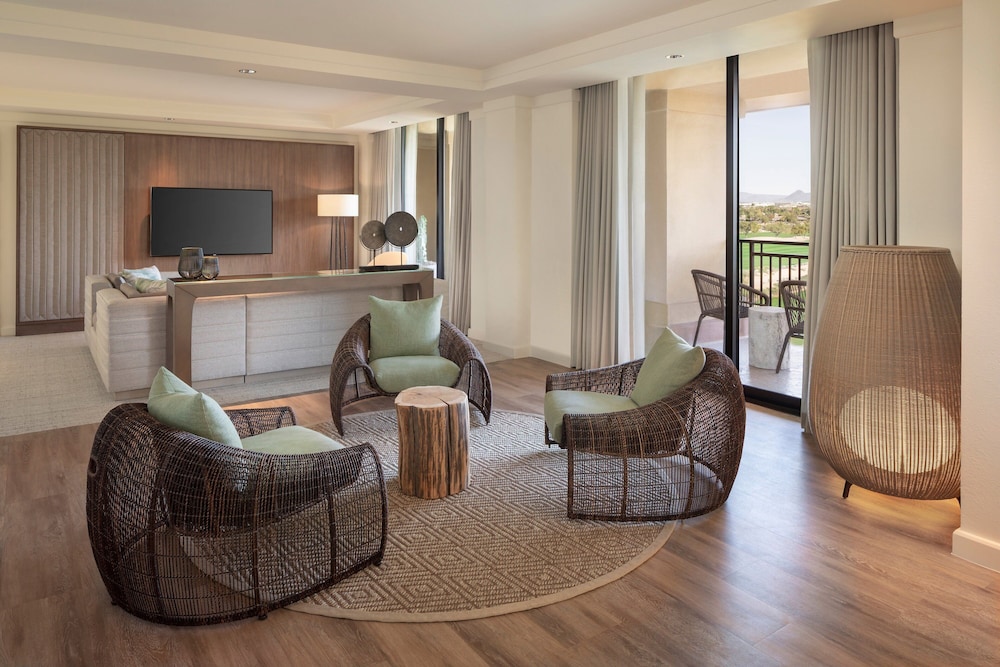 Presidential Suite, 1 Bedroom thumbnail 5