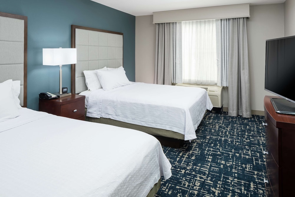 Suite, 2 Queen Beds, Accessible (Hearing) - Photo 1