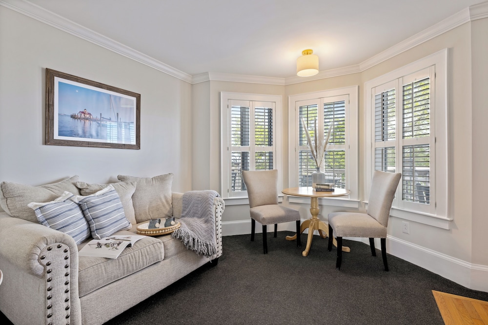 Signature Room photo 3