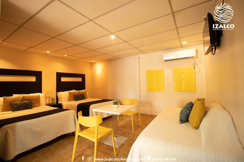 Family Triple Room, Private Bathroom photo 2