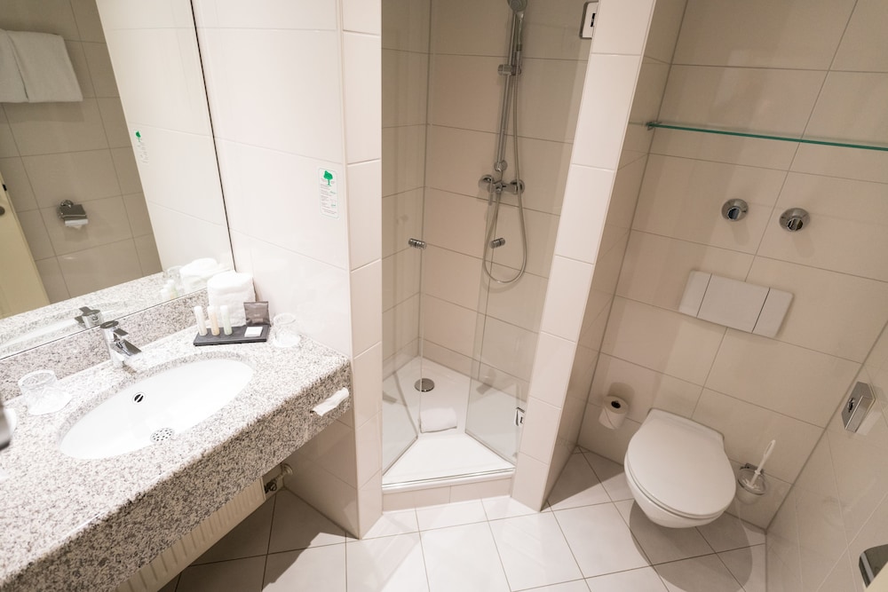 Standard Double Room - Photo 6