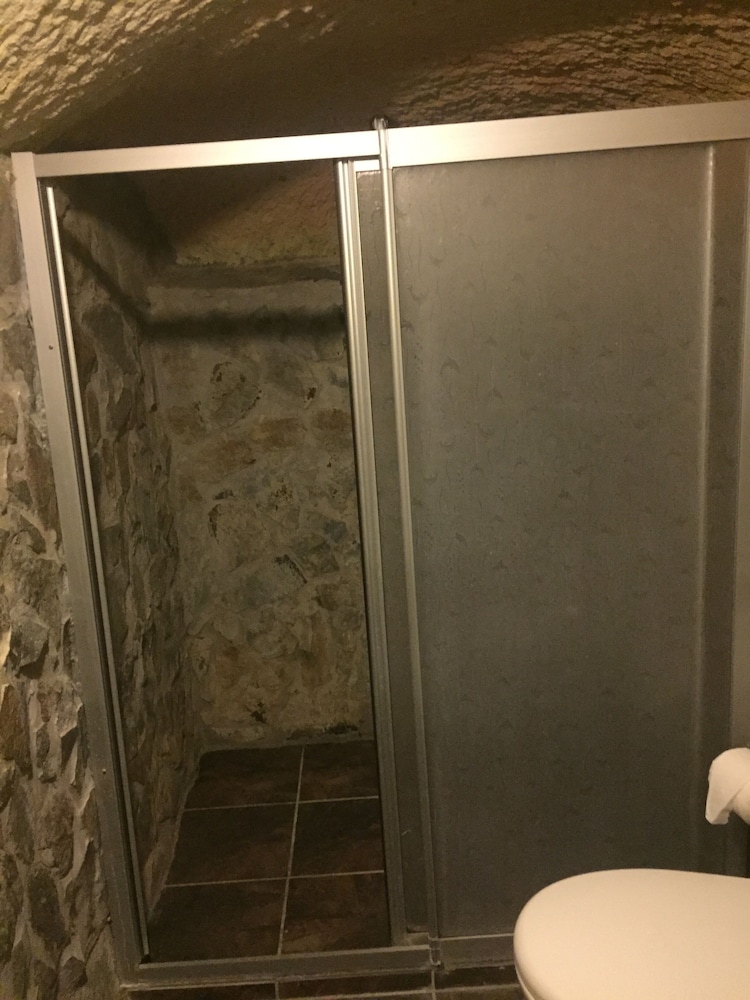 King Cave Room photo 2