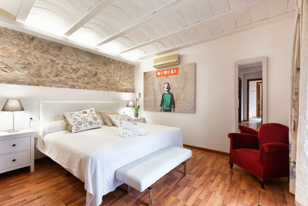 Economy Double or Twin Room