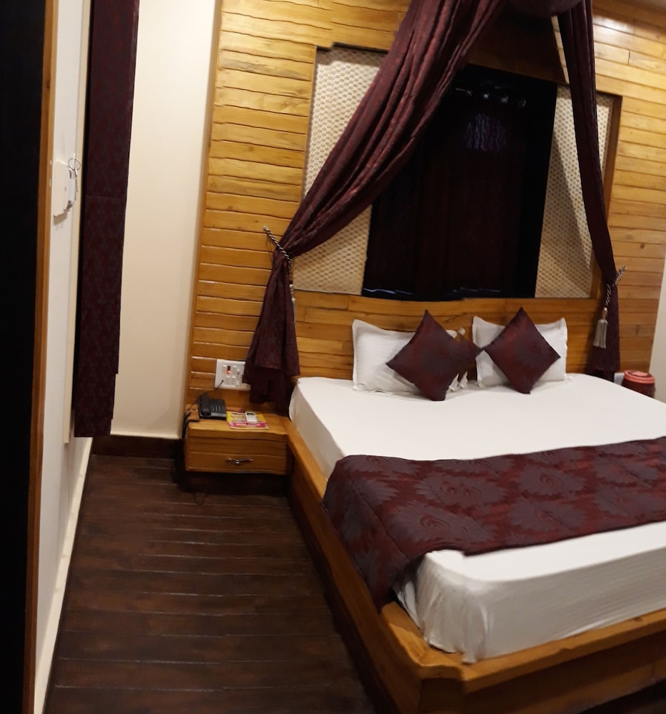 Superior Twin Room, 1 Double Bed