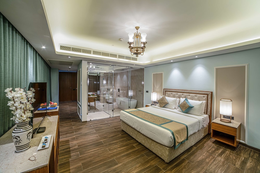 Presidential Suite