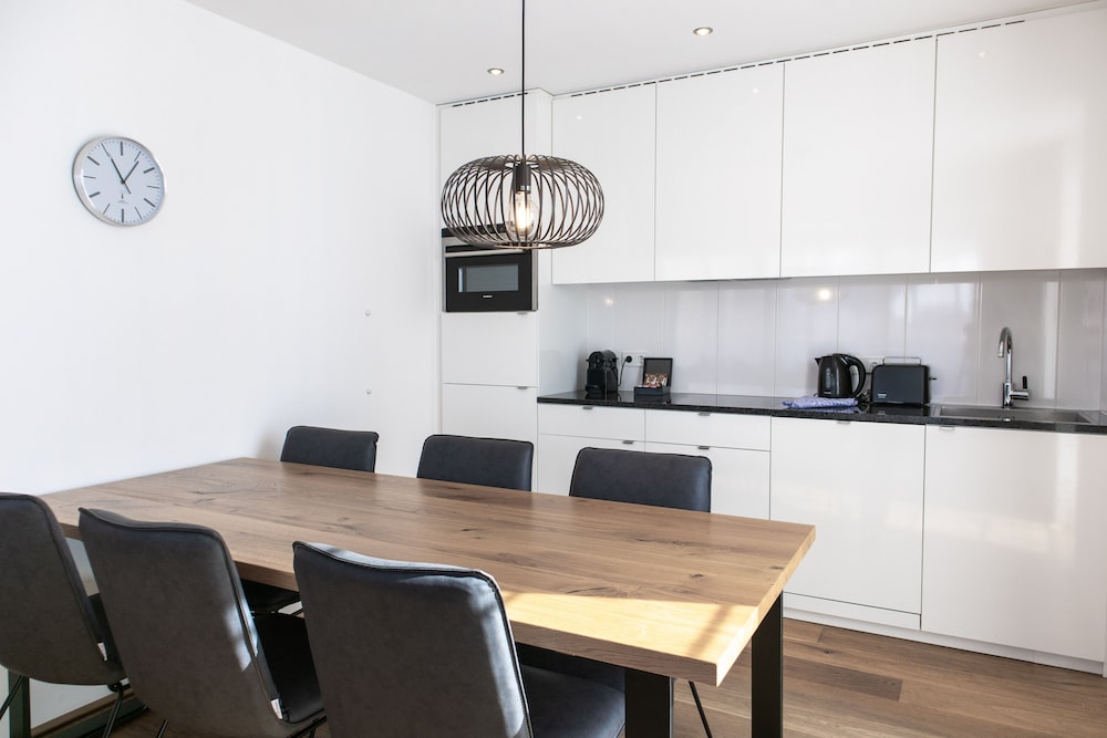 Apartment, 3 Bedrooms, Lake View (BV5.4 / Excl. 215 EUR cleaning fee) photo 3
