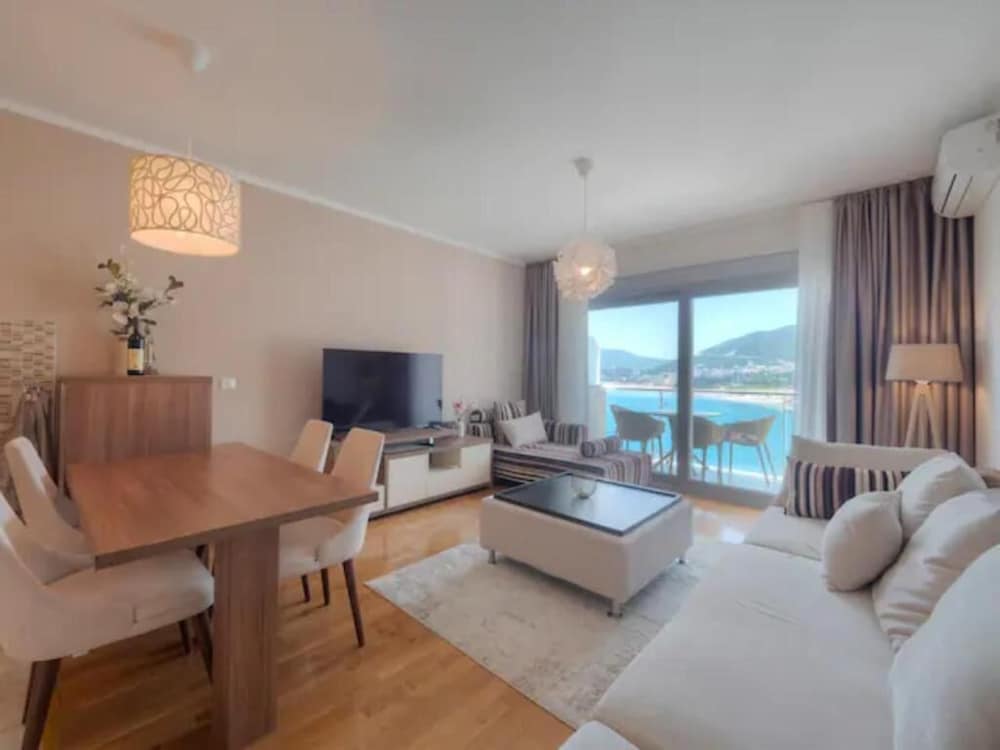 Panoramic Apartment photo 1