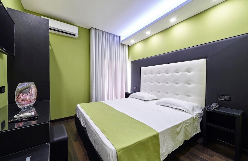 Business Double or Twin Room
