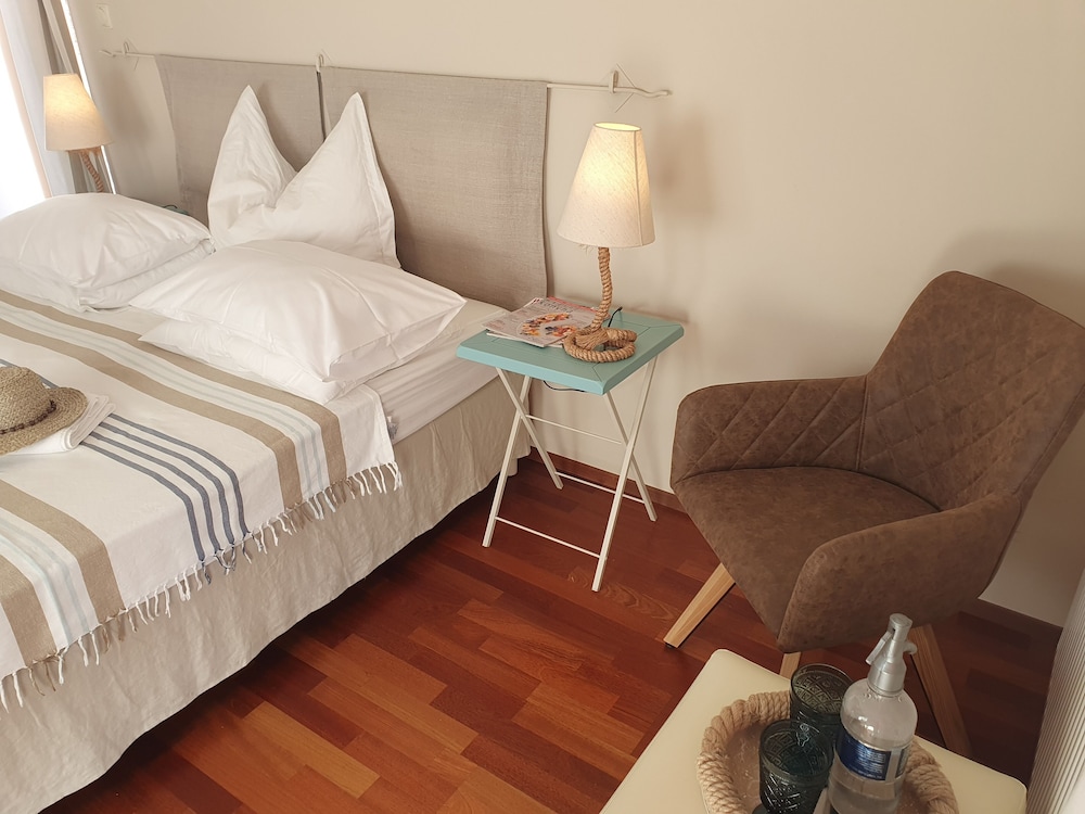 Standard Double Room, Balcony photo 2