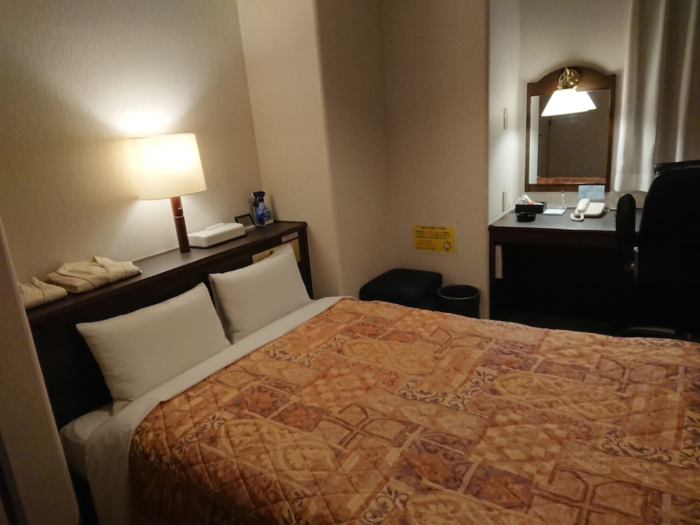 Standard Double Room, Smoking - Photo 5