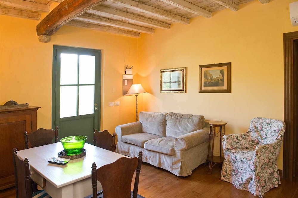 Apartment, 2 Bedrooms (Pettirosso) photo 1