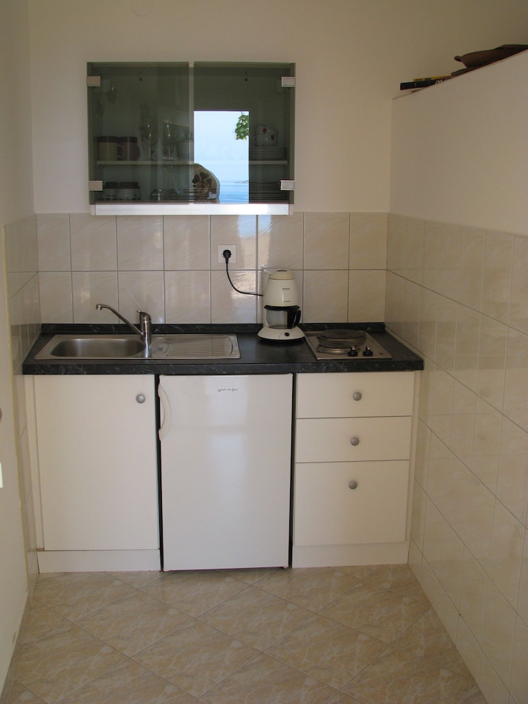 Comfort Studio Suite, Terrace, Sea View (B1) photo 3