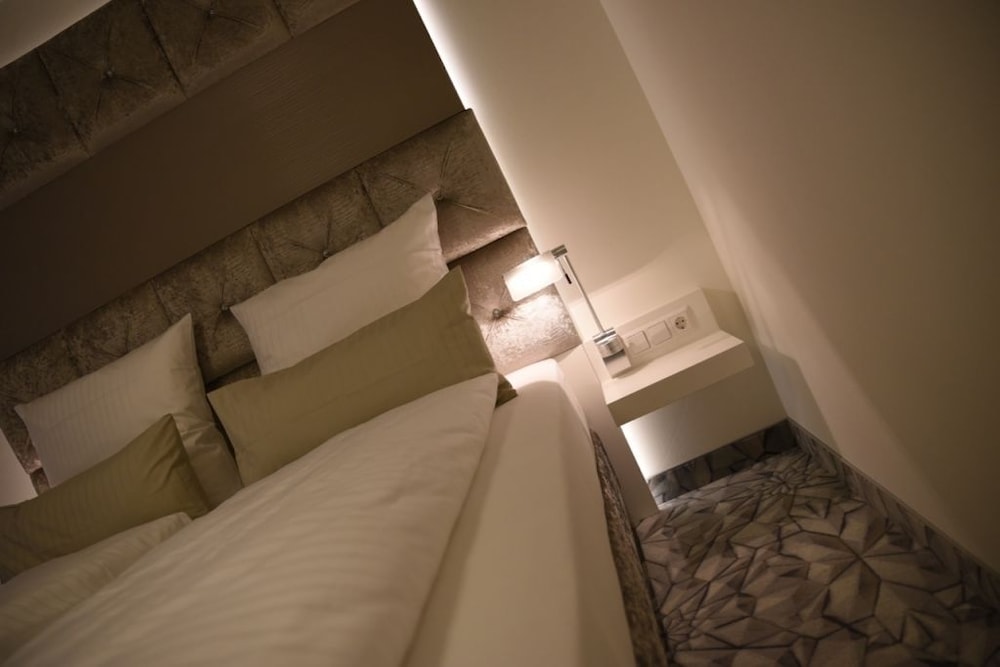 Standard Double Room photo 3