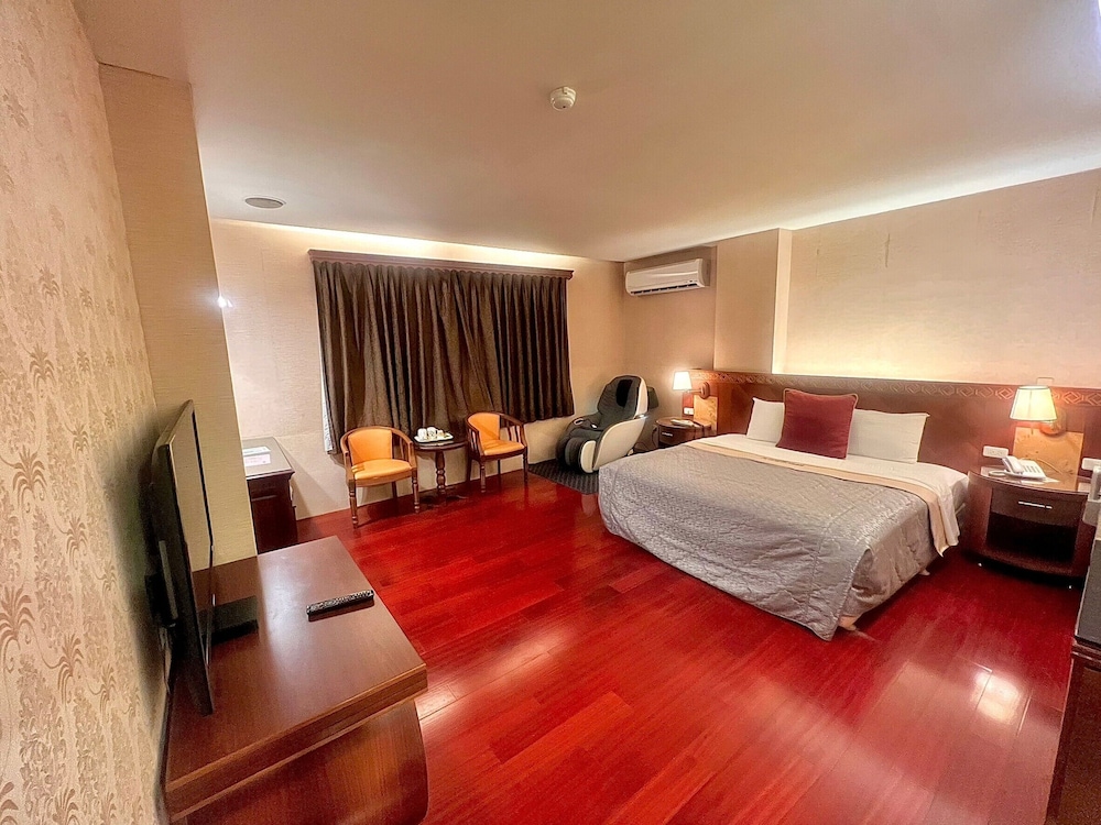 Double Room - Photo 9