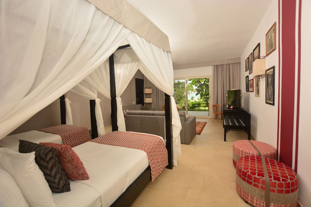 Junior Suite, Sea View - Photo 2