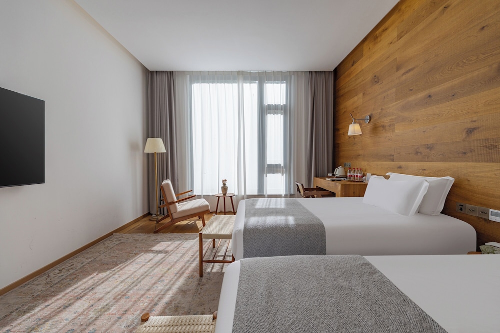 Deluxe Double Room, Hill View photo 1