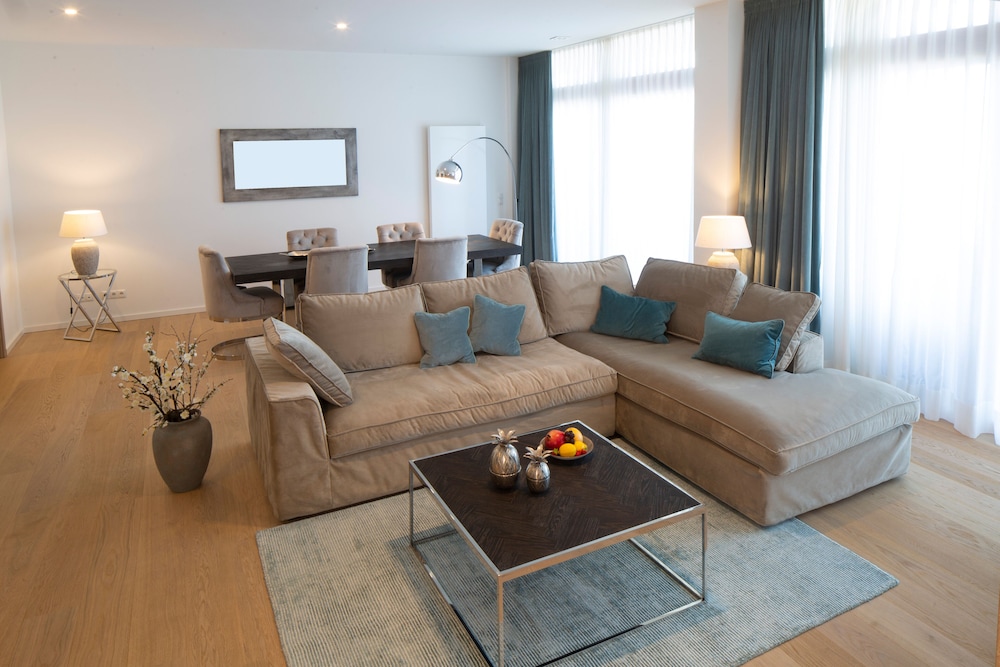 Holiday Apartment Plus thumbnail 5