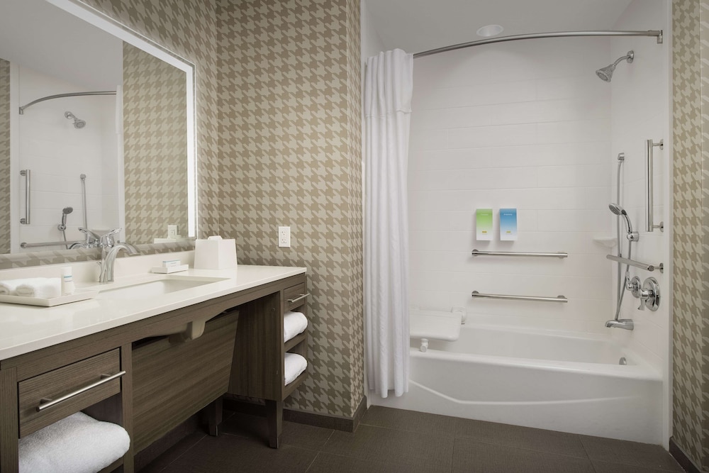 Home2 Suites By Hilton Clovis Fresno Airport, Photo 3