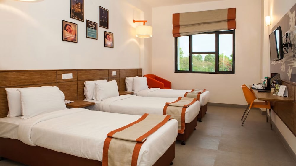 Max Club Room