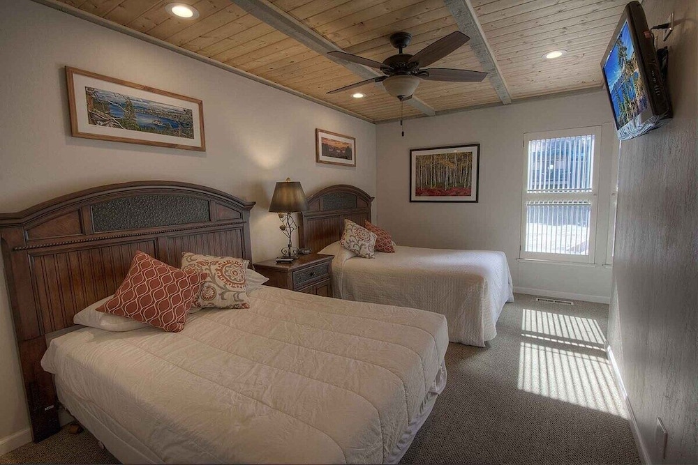 Condo, 5 Bedrooms