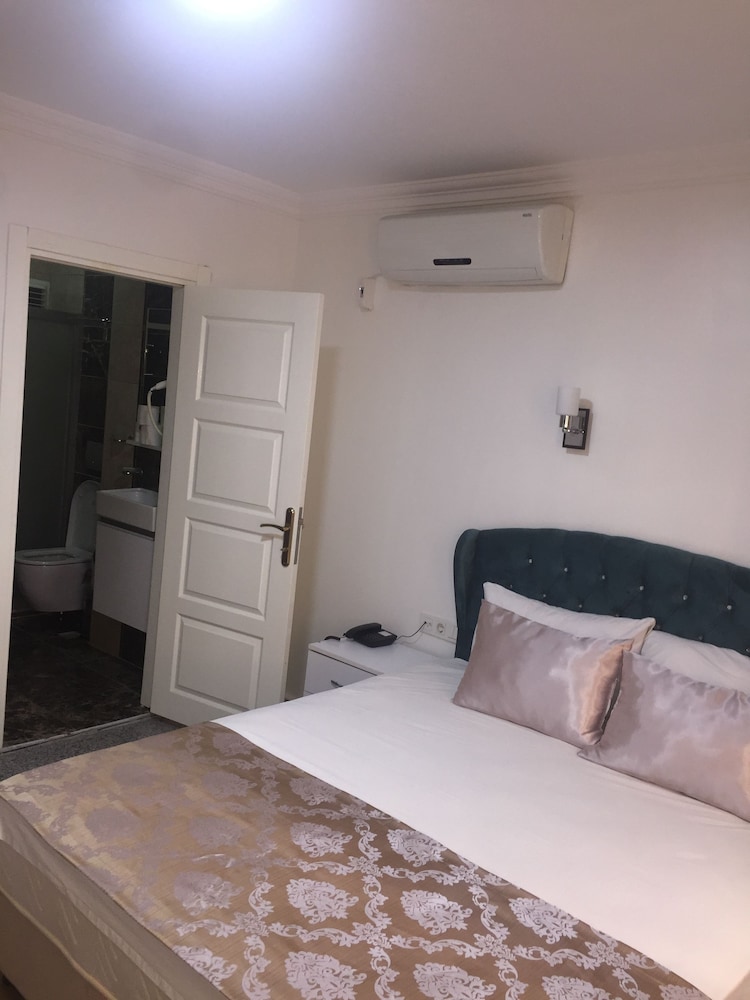 Standard Double Room photo 2