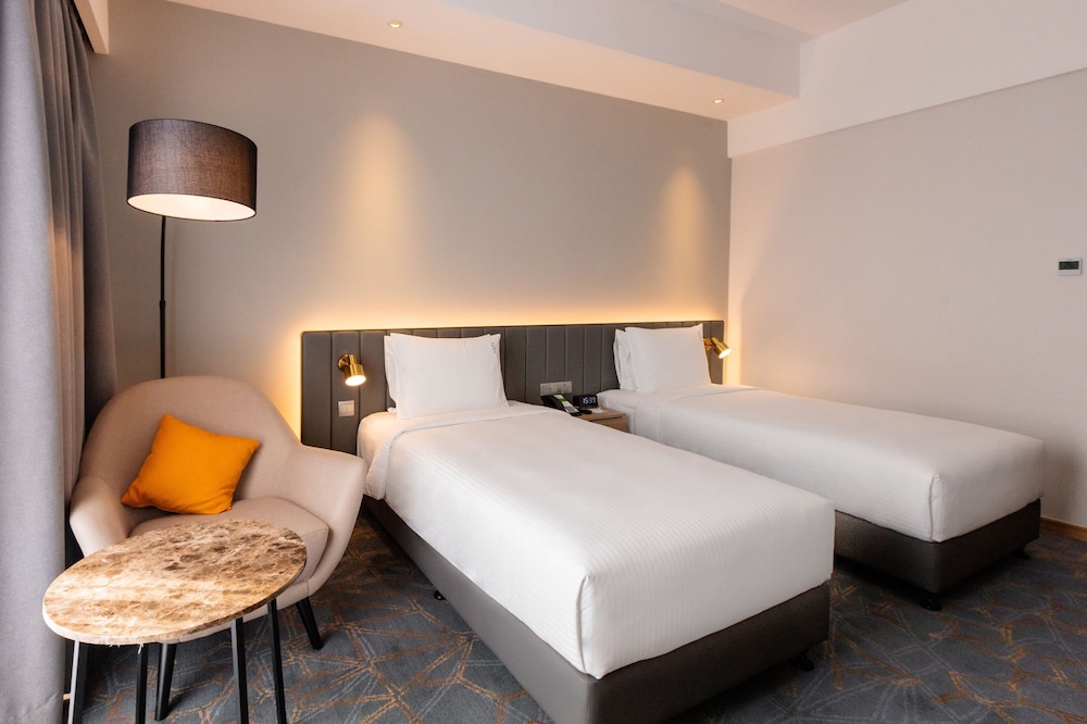 Standard Room, 2 Twin Beds - Photo 7