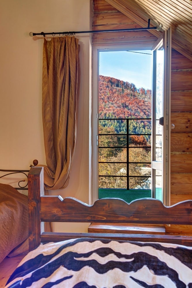 Superior Triple Room photo 3