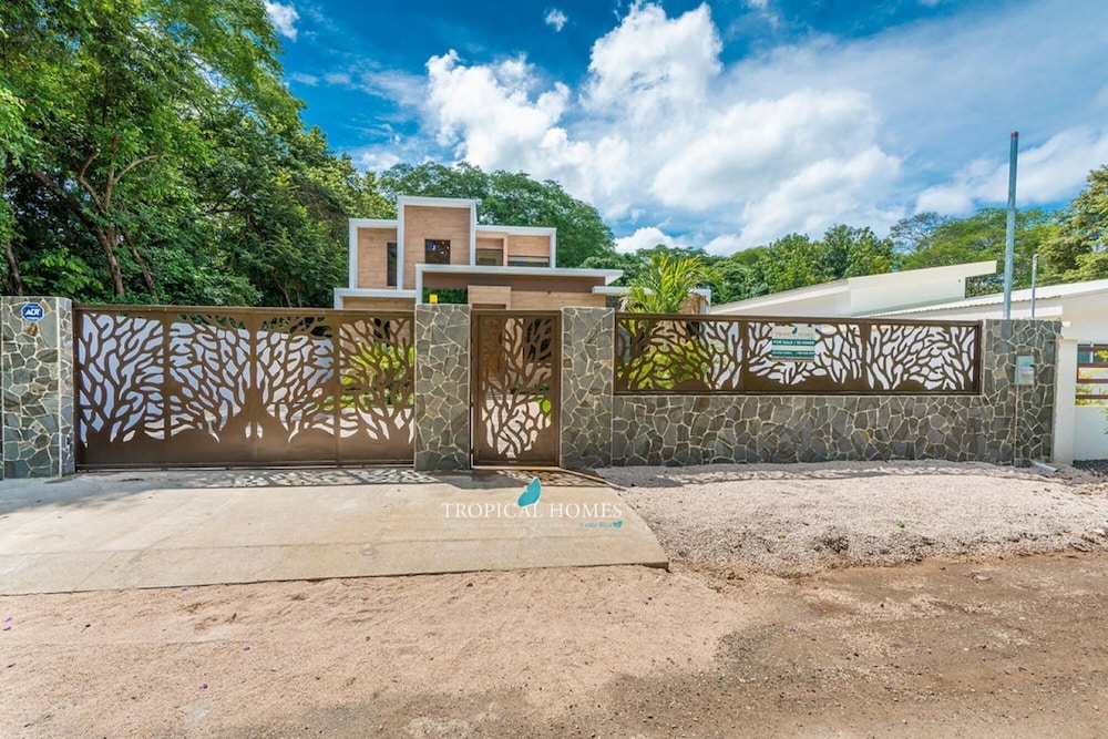 House photo 2