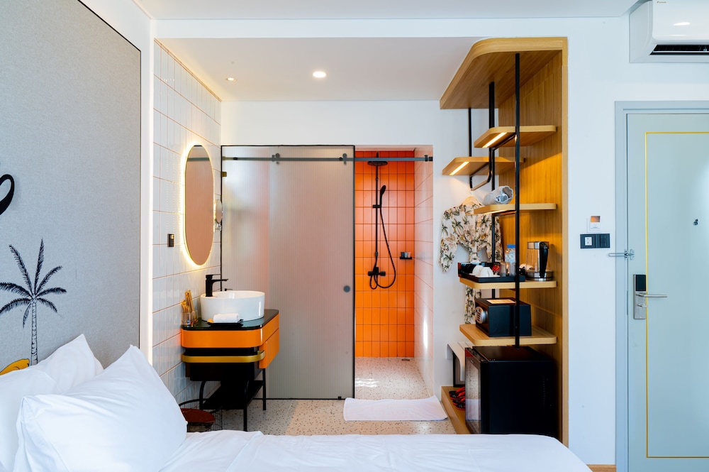 Deluxe Double Room, City View