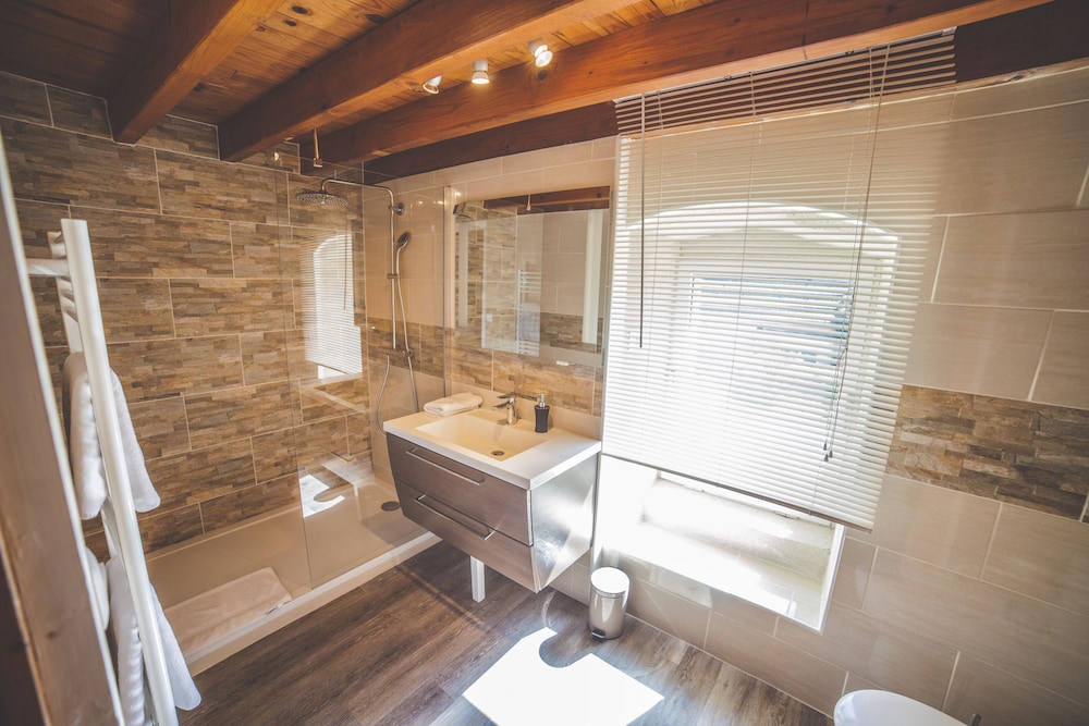 Comfort Double Room, Ensuite photo 2