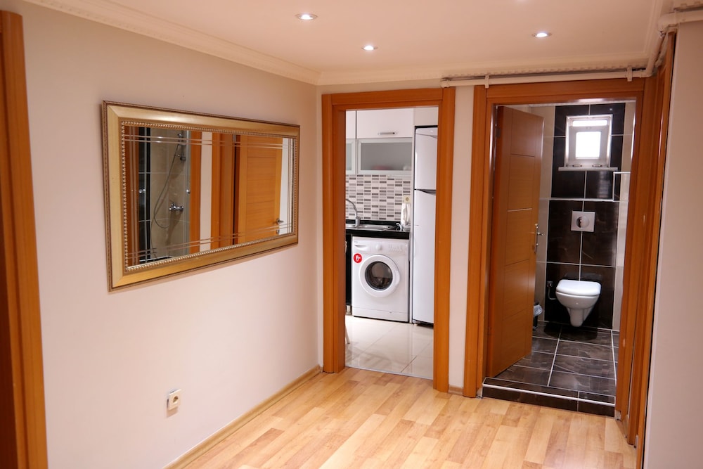 Family Room, 2 Bedrooms photo 2