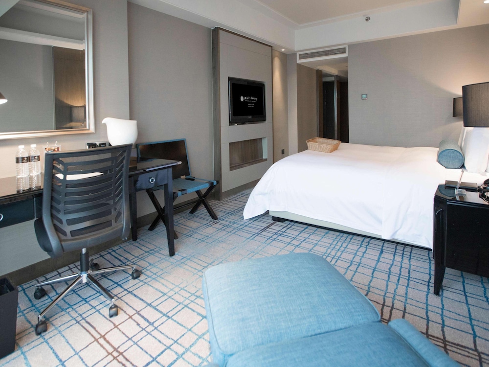 Executive Room, 1 King Bed