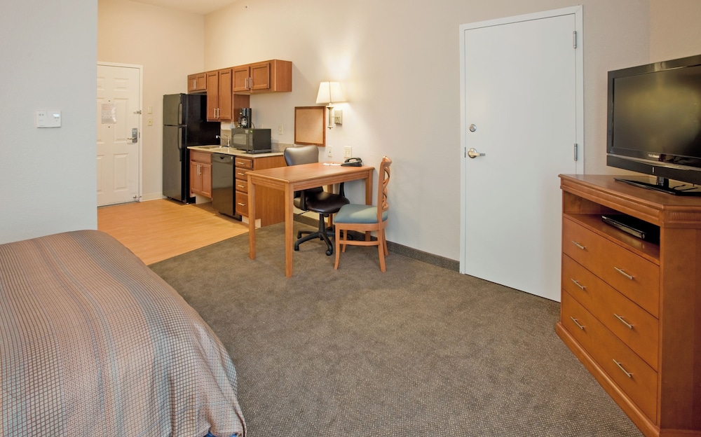 Studio Suite, 2 Double Beds, Non Smoking photo 2