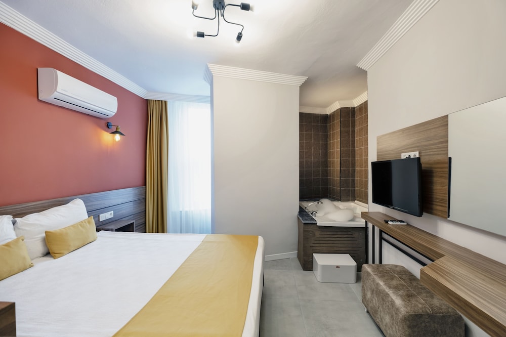 Luxury Double Room photo 1