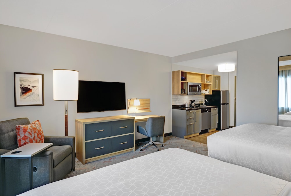 Studio Suite, 2 Queen Beds, Mobility Accessible (Accessible Tub) - Photo 4