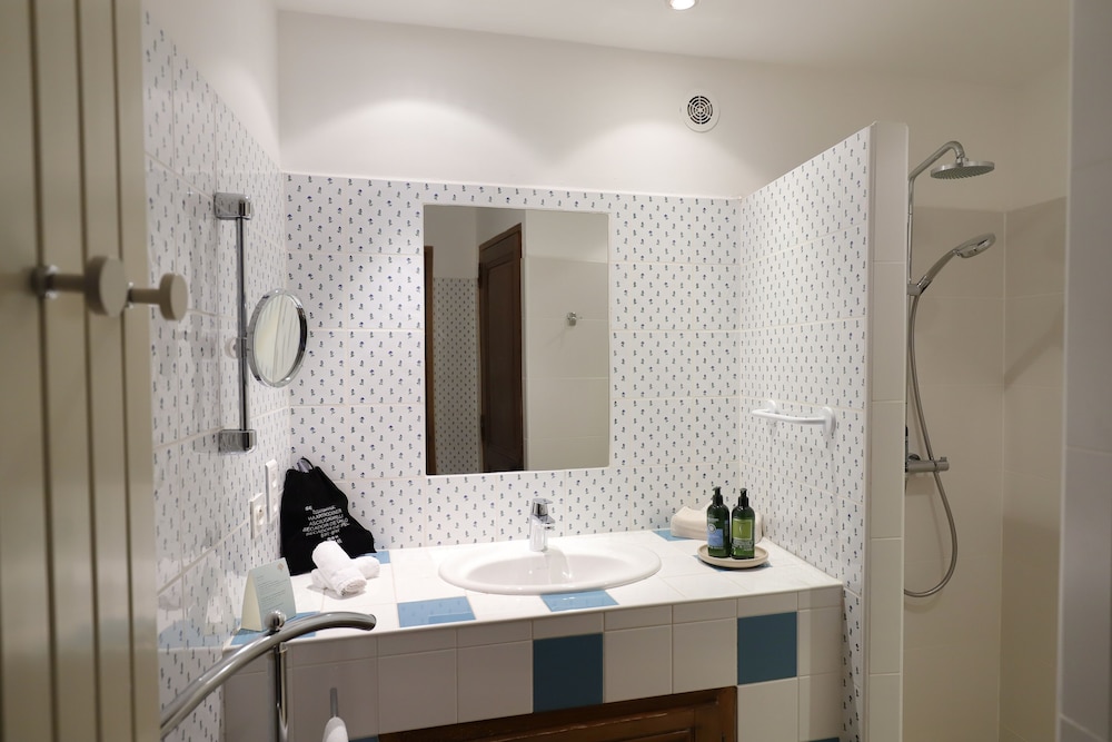 Classic Double Room (Chez le Voisin) photo 3