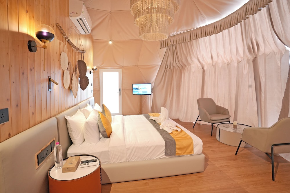 Romantic Tent photo 3