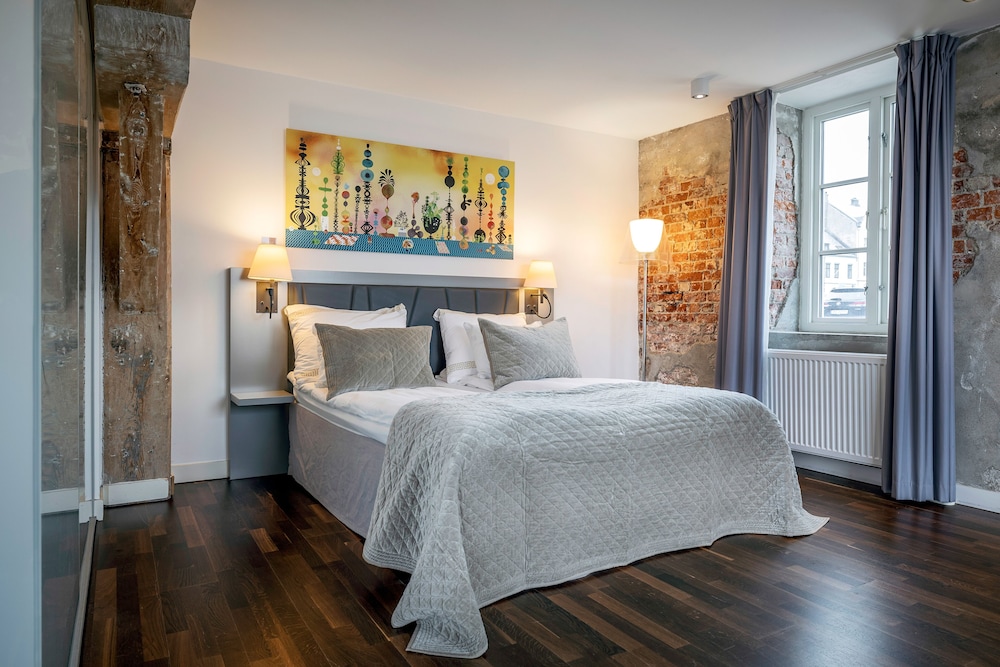 Junior Suite - Photo 1