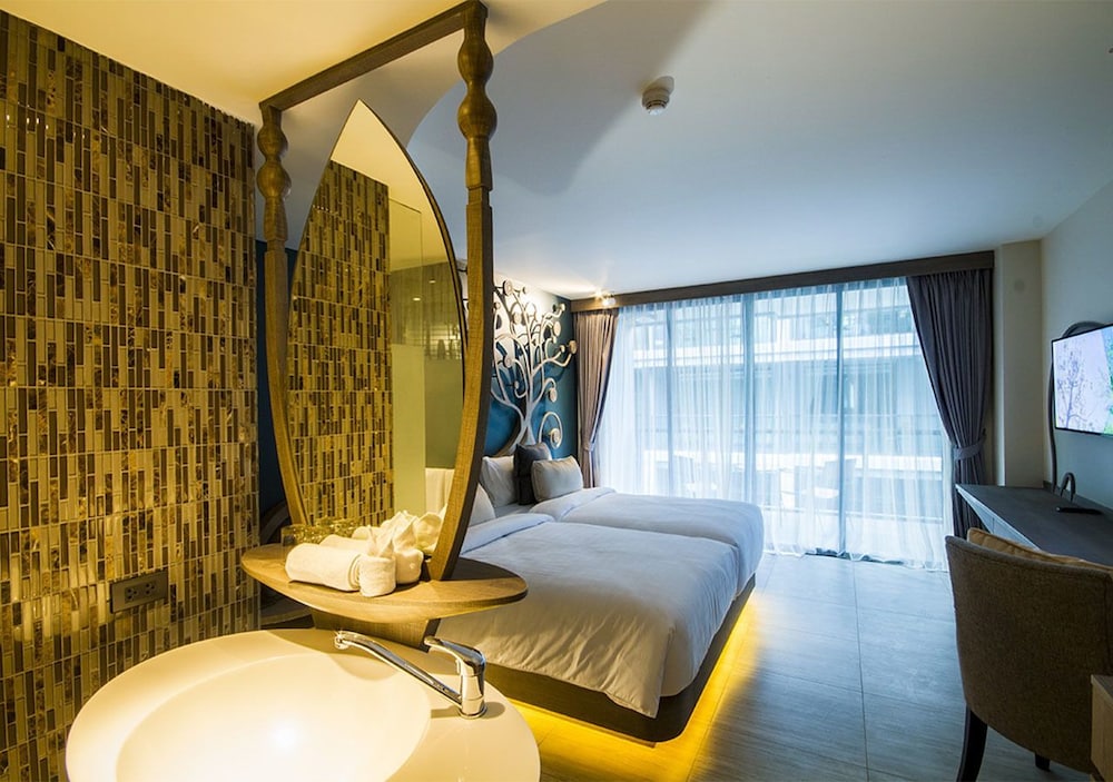 Deluxe Room - Photo 4