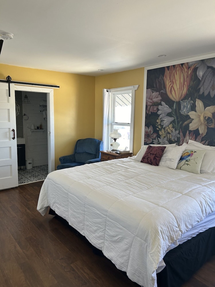 Classic Double Room, Multiple Beds