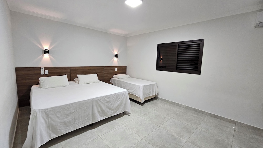 Superior Triple Room photo 3