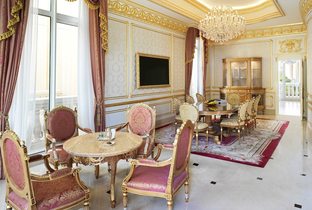 Raffles, Villa, Multiple Beds