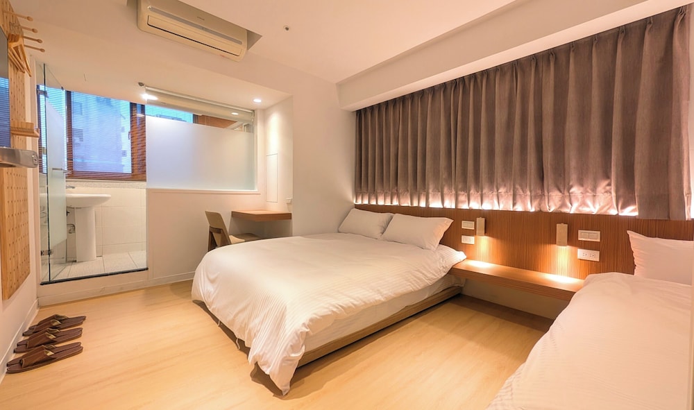 Comfort Triple Room
