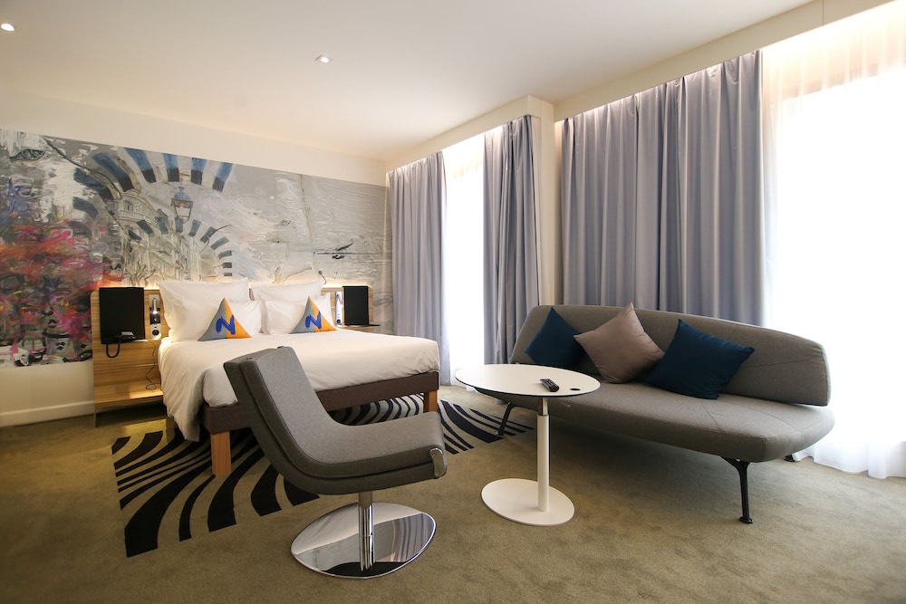 Superior Double Room, 1 Double Bed with Sofa bed - Photo 1