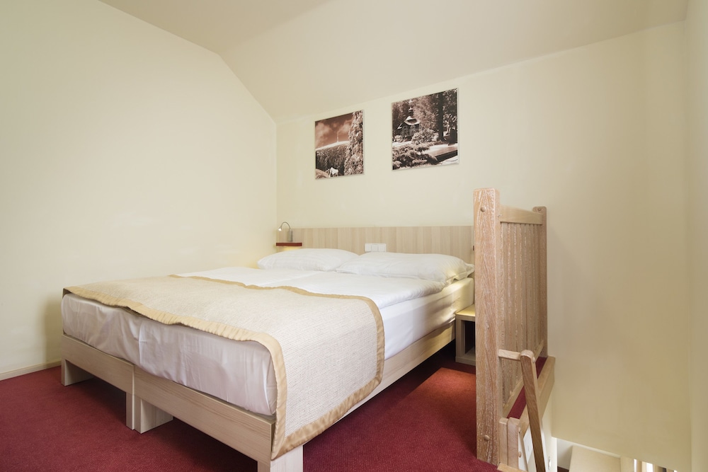 Signature Room, Kitchenette (Swimming pool Access, 2 floors) photo 1